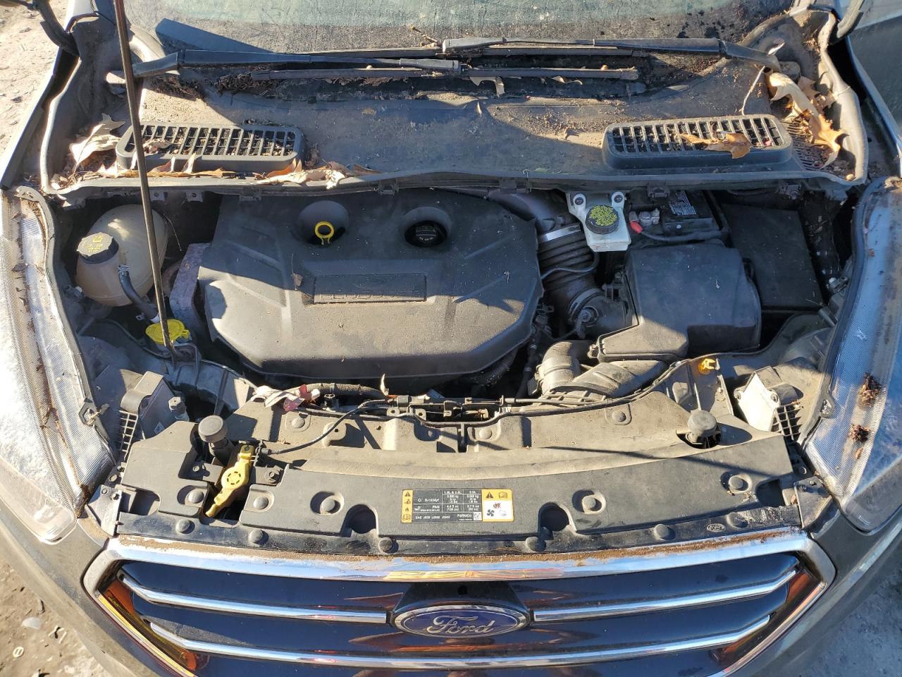 2017 Ford Escape VIN 1FMCU9G93HUD33657 Copart auction photo, minor dent/scratches damage thumbnail 12