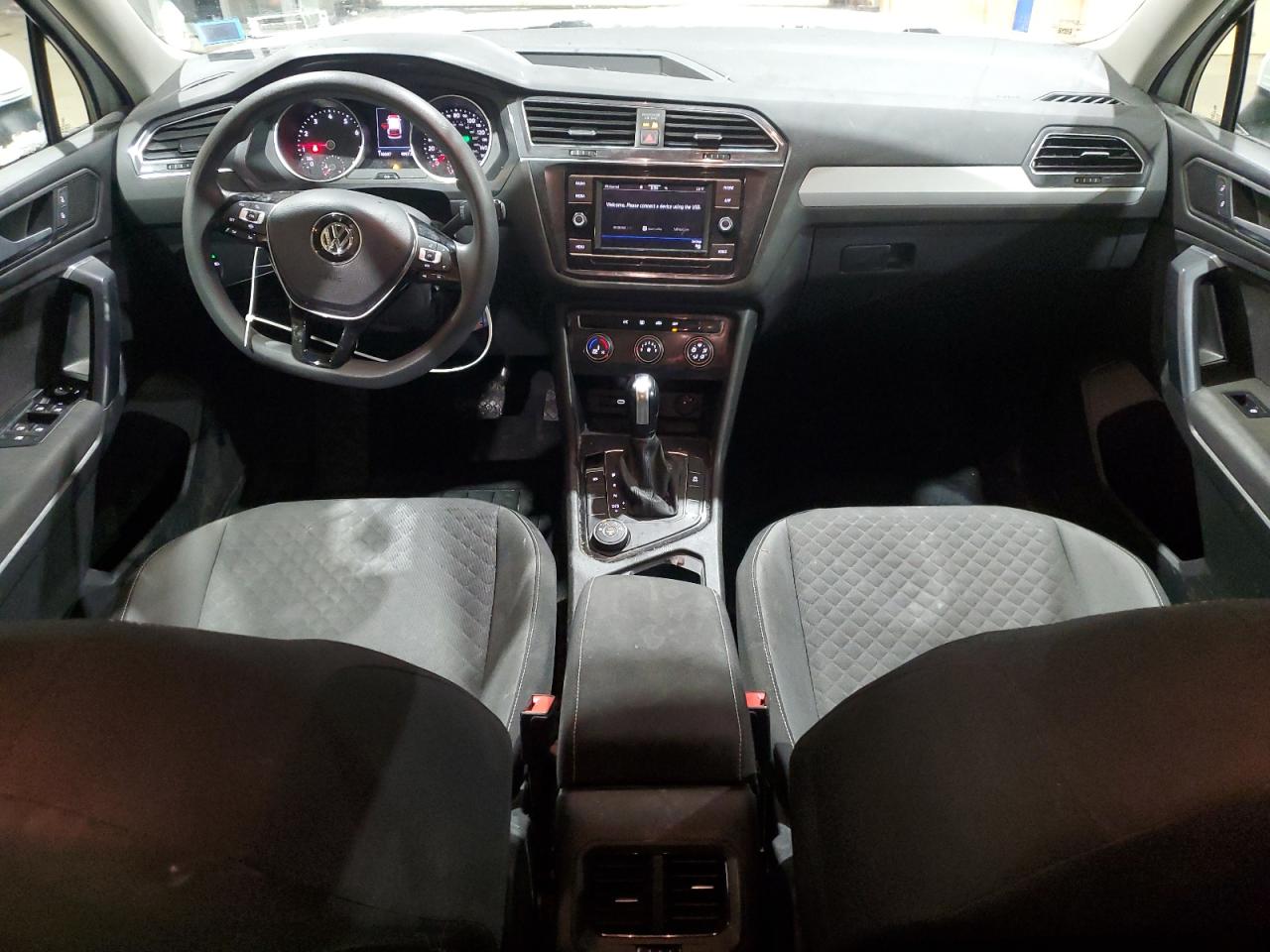 2021 Volkswagen Tiguan VIN 3VV0B7AX0MM027976 Copart auction photo, rear end / front end damage thumbnail 8
