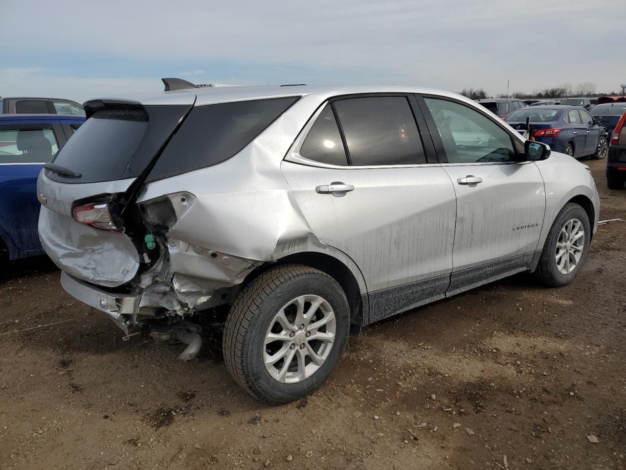 2018 Chevrolet Equinox VIN 3GNAXJEV4JS631118 Copart auction photo, all over damage thumbnail 3
