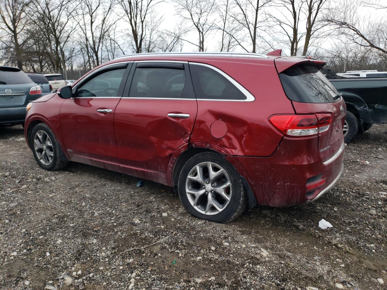 2018 KIA Sorento VIN 5XYPKDA57JG392514 Copart auction photo, side / rear end damage thumbnail 2