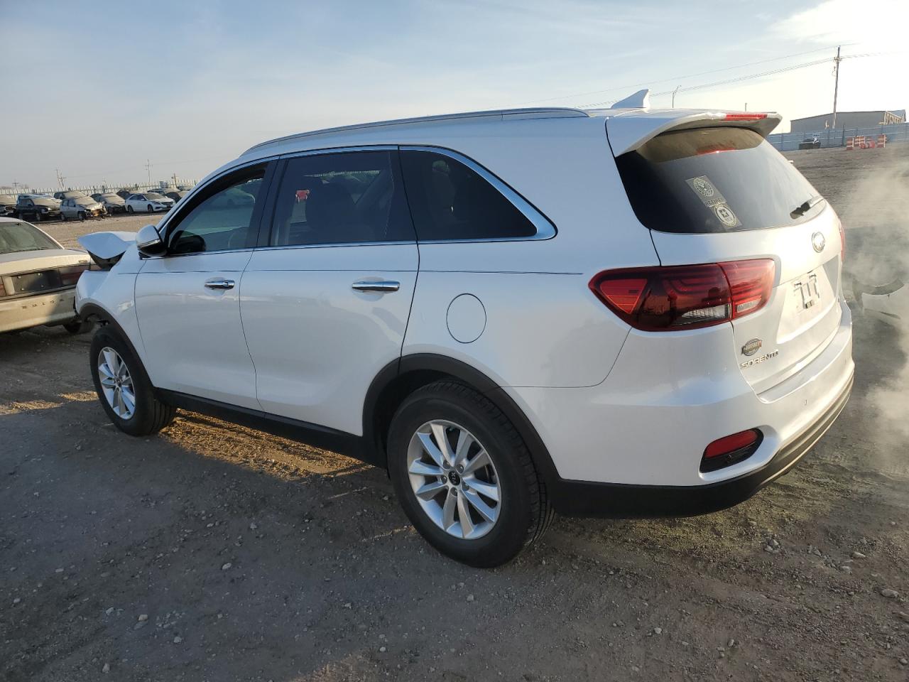 2019 KIA Sorento VIN 5XYPG4A3XKG535652 Copart auction photo, front end damage thumbnail 2