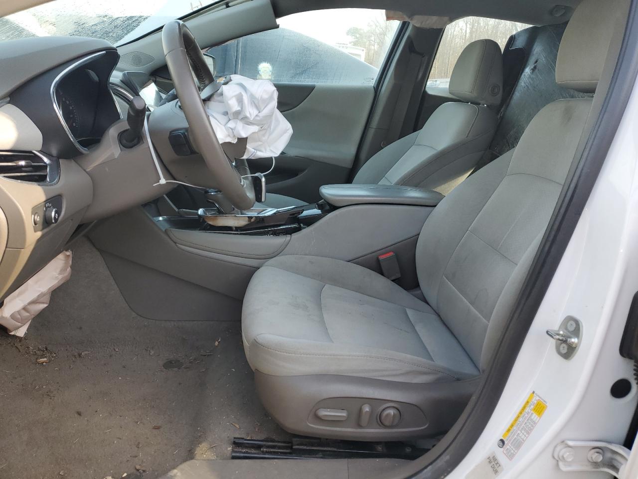 2018 Chevrolet Malibu VIN 1G1ZD5ST4JF169011 Copart auction photo, front end / minor dent/scratches damage thumbnail 7