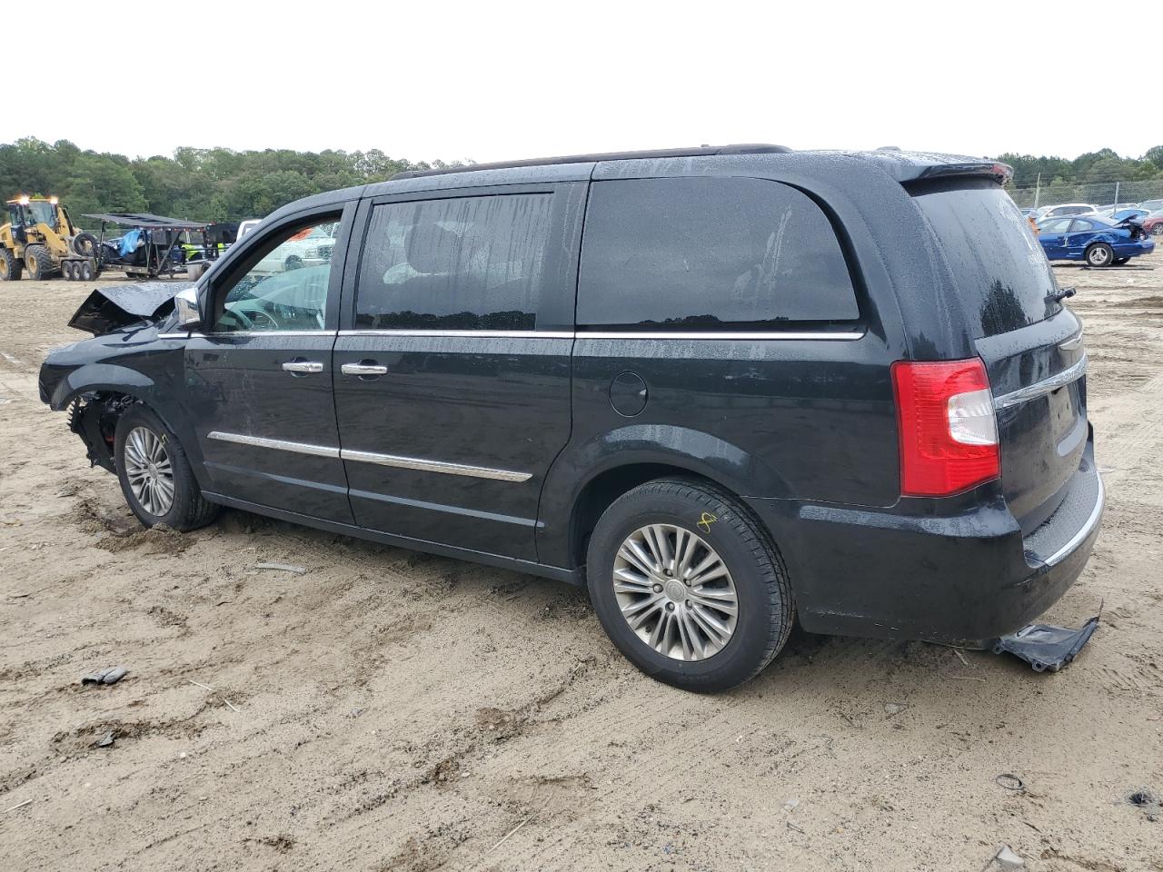 2014 Chrysler Town & Country VIN 2C4RC1CGXER170974 Copart auction photo, front end / minor dent/scratches damage thumbnail 2