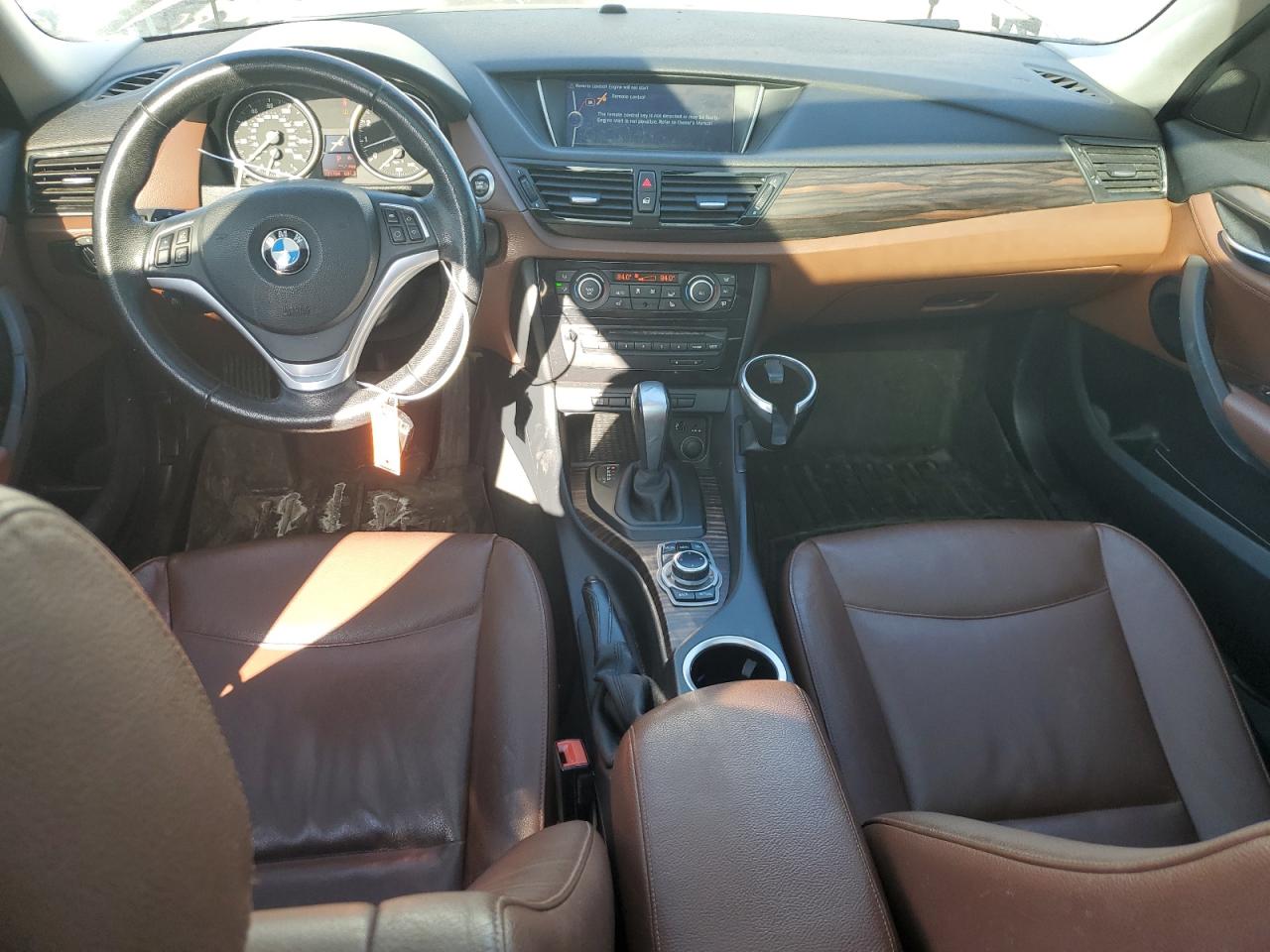 2013 BMW X1 VIN WBAVM5C58DVV90095 Copart auction photo, all over damage thumbnail 8