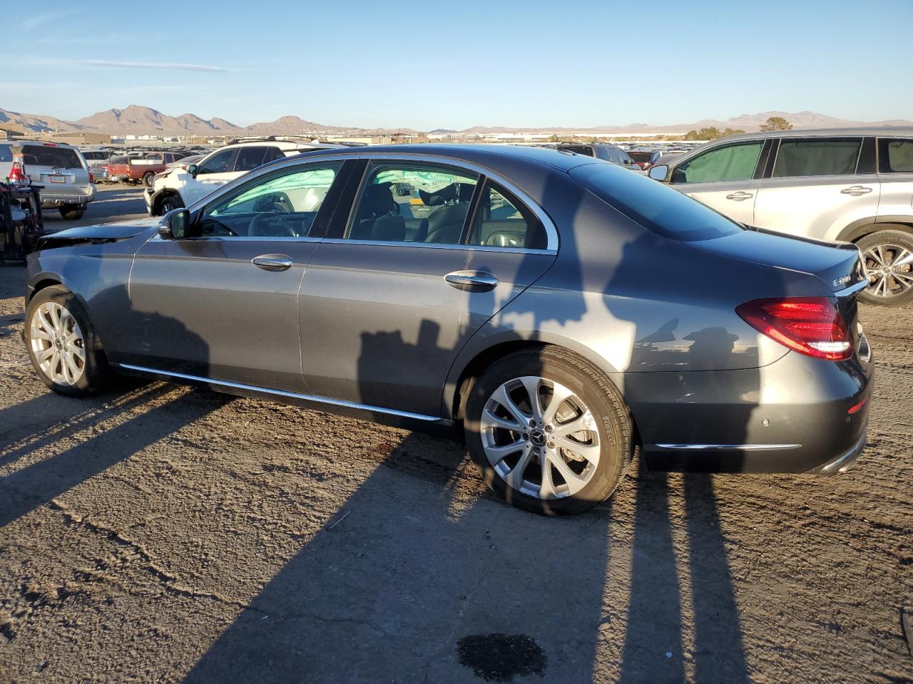 2019 Mercedes-Benz E-klasse VIN WDDZF4JB1KA504296 Copart auction photo, front end damage thumbnail 2