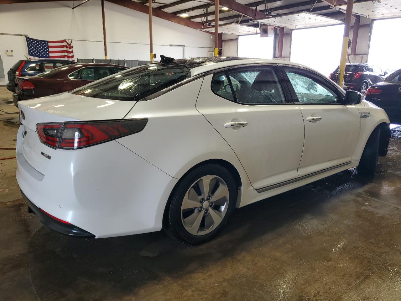2014 KIA Optima VIN KNAGN4AD4E5076238 Copart auction photo, front end damage thumbnail 3