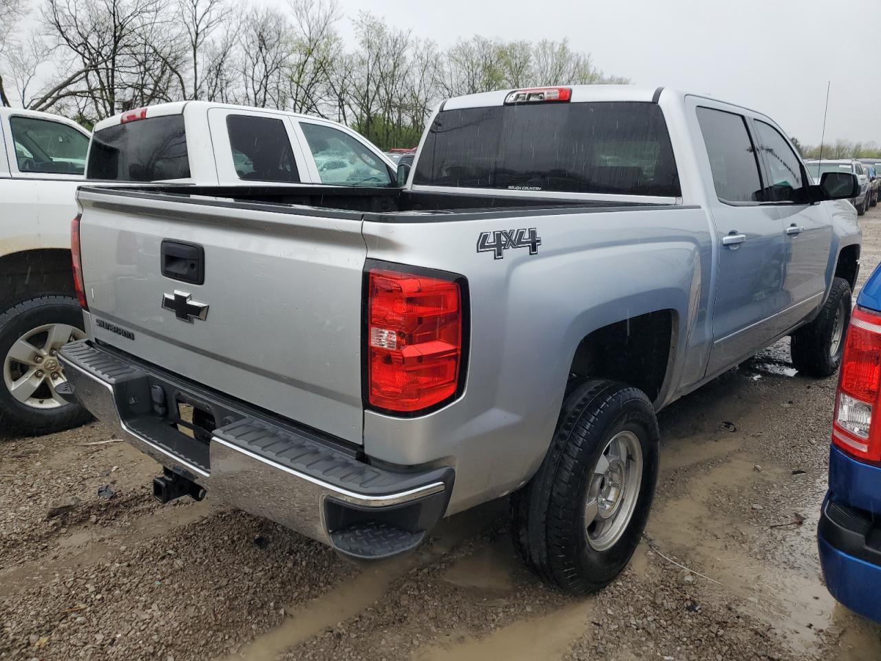 2017 Chevrolet Silverado VIN 3GCUKREC4HG394368 Copart auction photo, front end / side damage thumbnail 3