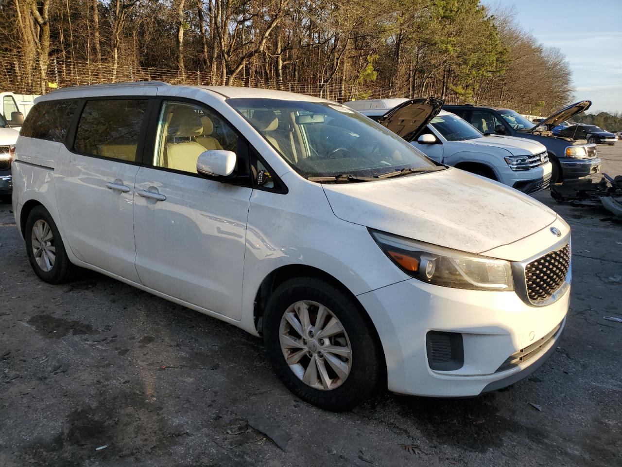 2015 KIA Sedona VIN KNDMB5C14F6042545 Copart auction photo, mechanical damage thumbnail 4