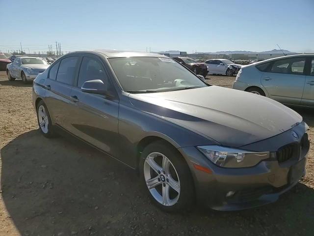 2014 BMW 3er VIN WBA3B1C52EK131993 Copart auction photo, rear end / front end damage thumbnail 10
