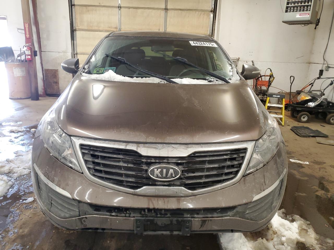 2012 KIA Sportage VIN KNDPB3A20C7211964 Copart auction photo, side damage thumbnail 5