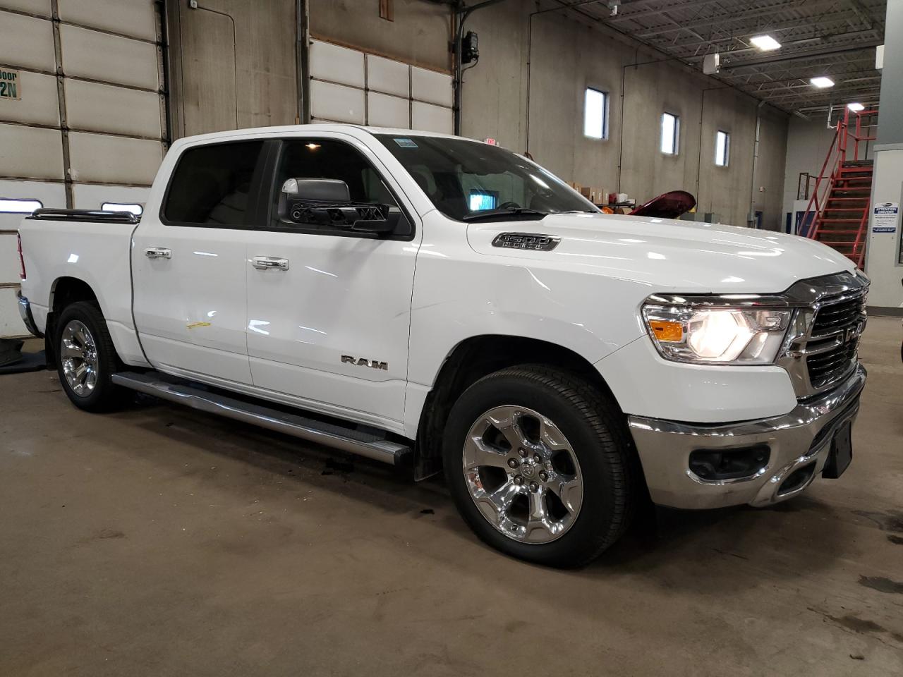 2019 RAM 1500 VIN 1C6SRFFT8KN547162 Copart auction photo, side / front end damage thumbnail 4