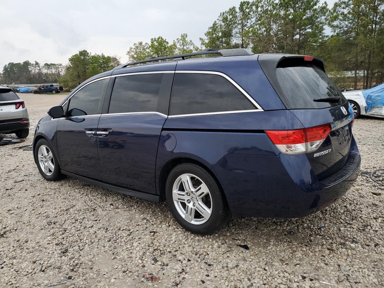 2016 Honda Odyssey VIN 5FNRL5H68GB032825 Copart auction photo, side / minor dent/scratches damage thumbnail 2