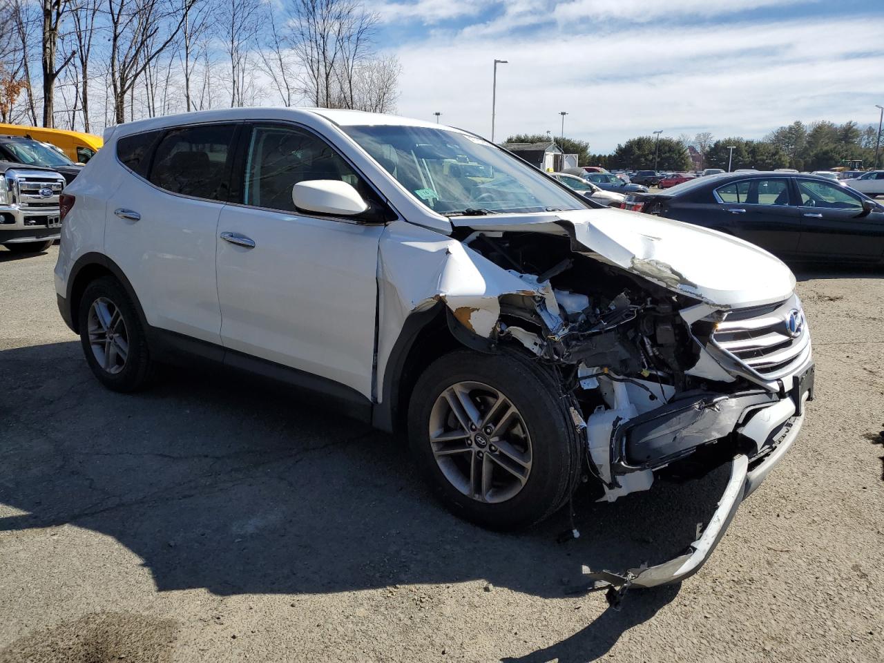 2018 Hyundai Santa Fe VIN 5NMZTDLB4JH091990 Copart auction photo, front end / minor dent/scratches damage thumbnail 4