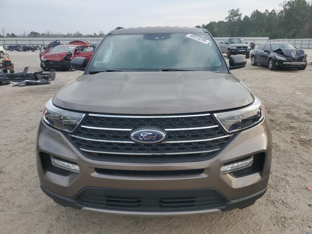 2021 Ford Explorer VIN 1FMSK7DHXMGA55589 Copart auction photo, side damage thumbnail 5