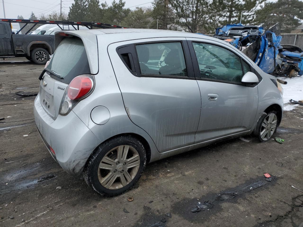 2015 Chevrolet Spark VIN KL8CB6S98FC743530 Copart auction photo, front end damage thumbnail 3