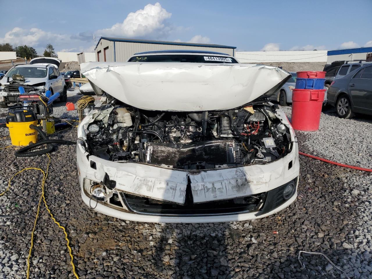 2014 Volkswagen Eos VIN WVWFW8AH9EV004182 Copart auction photo, front end damage thumbnail 5