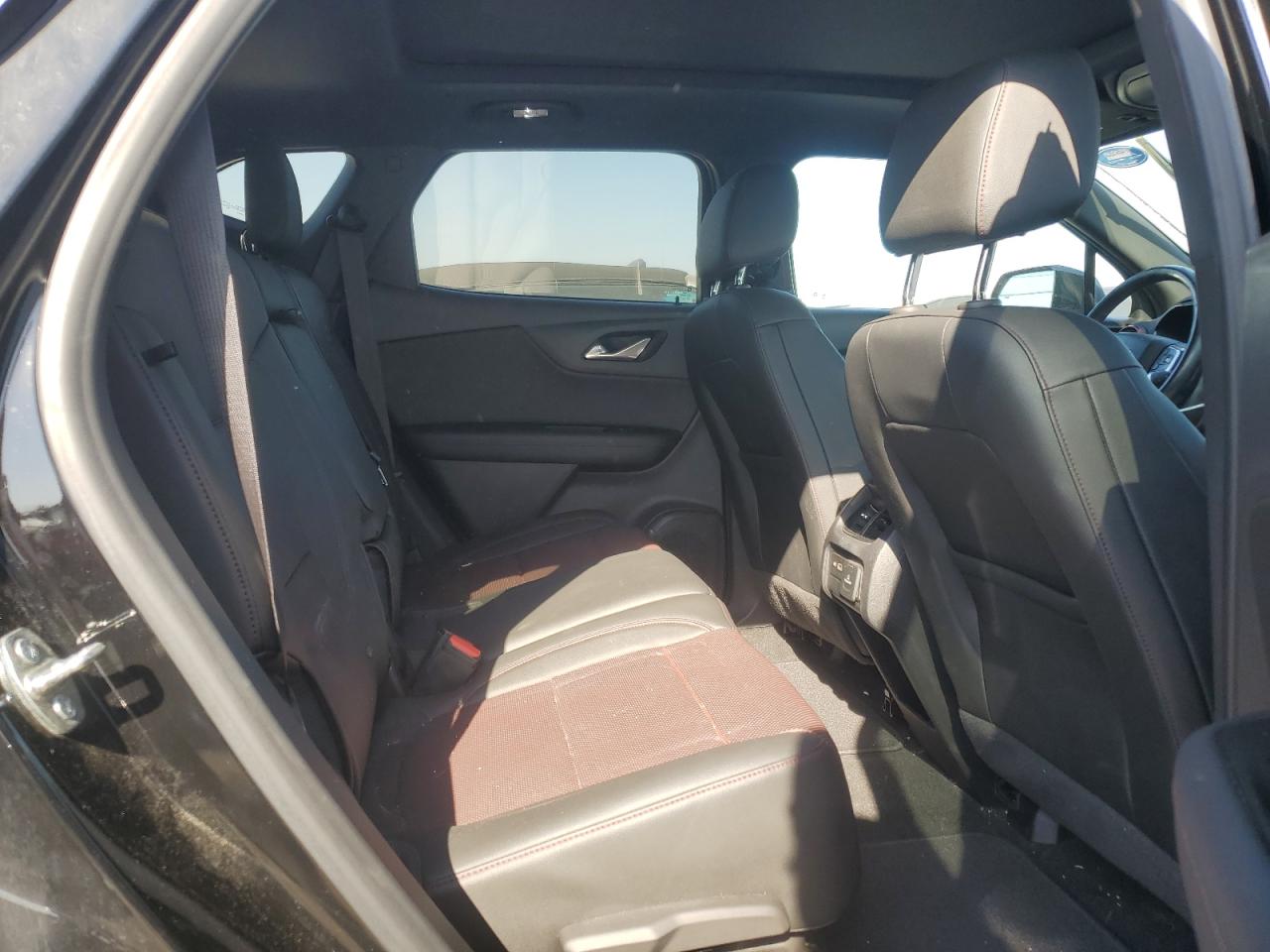 2019 Chevrolet Blazer VIN 3GNKBJRS5KS653732 Copart auction photo, rear end / minor dent/scratches damage thumbnail 10