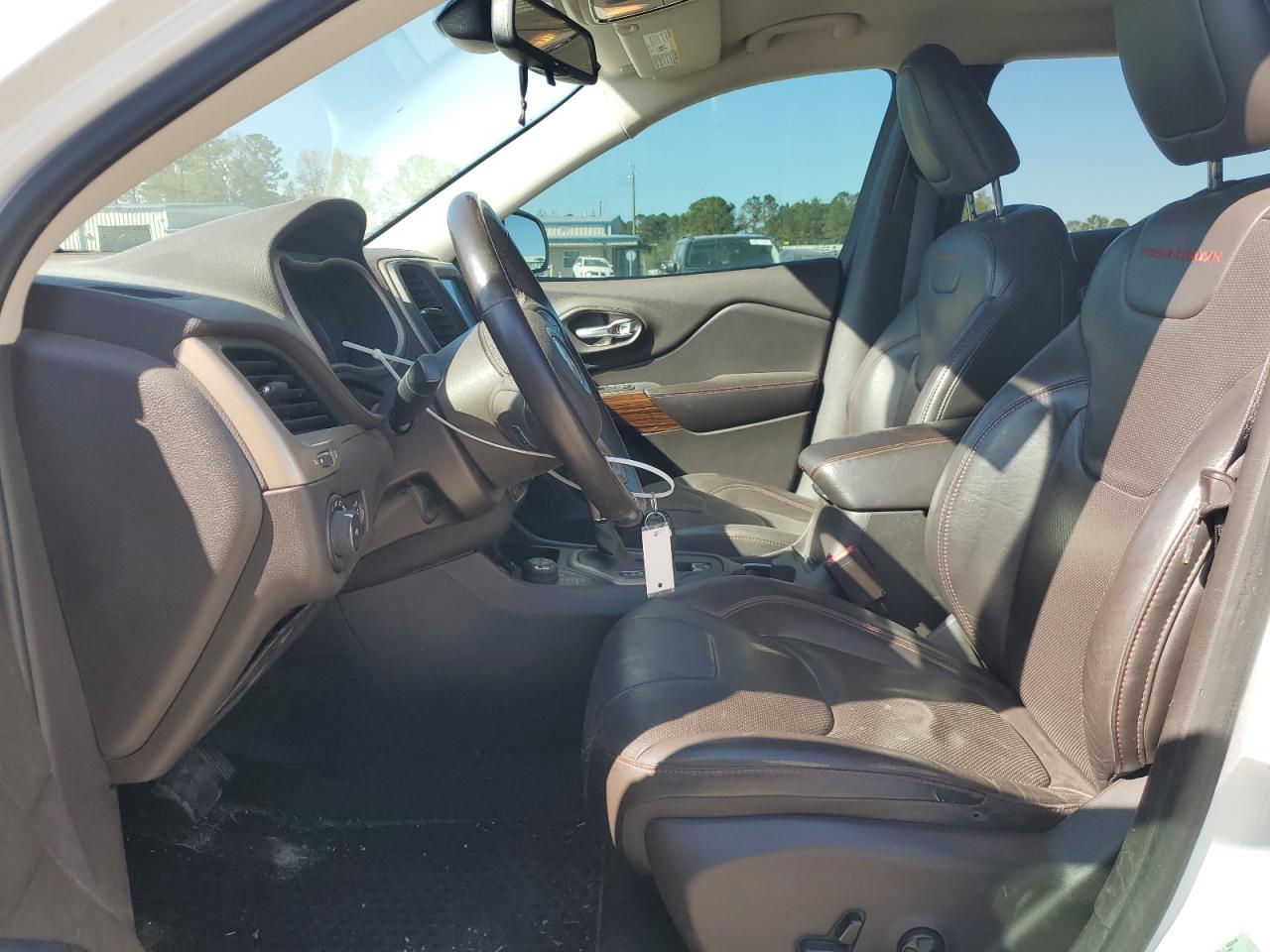 2016 Jeep Cherokee VIN 1C4PJMBS9GW235991 Copart auction photo, front end damage thumbnail 7