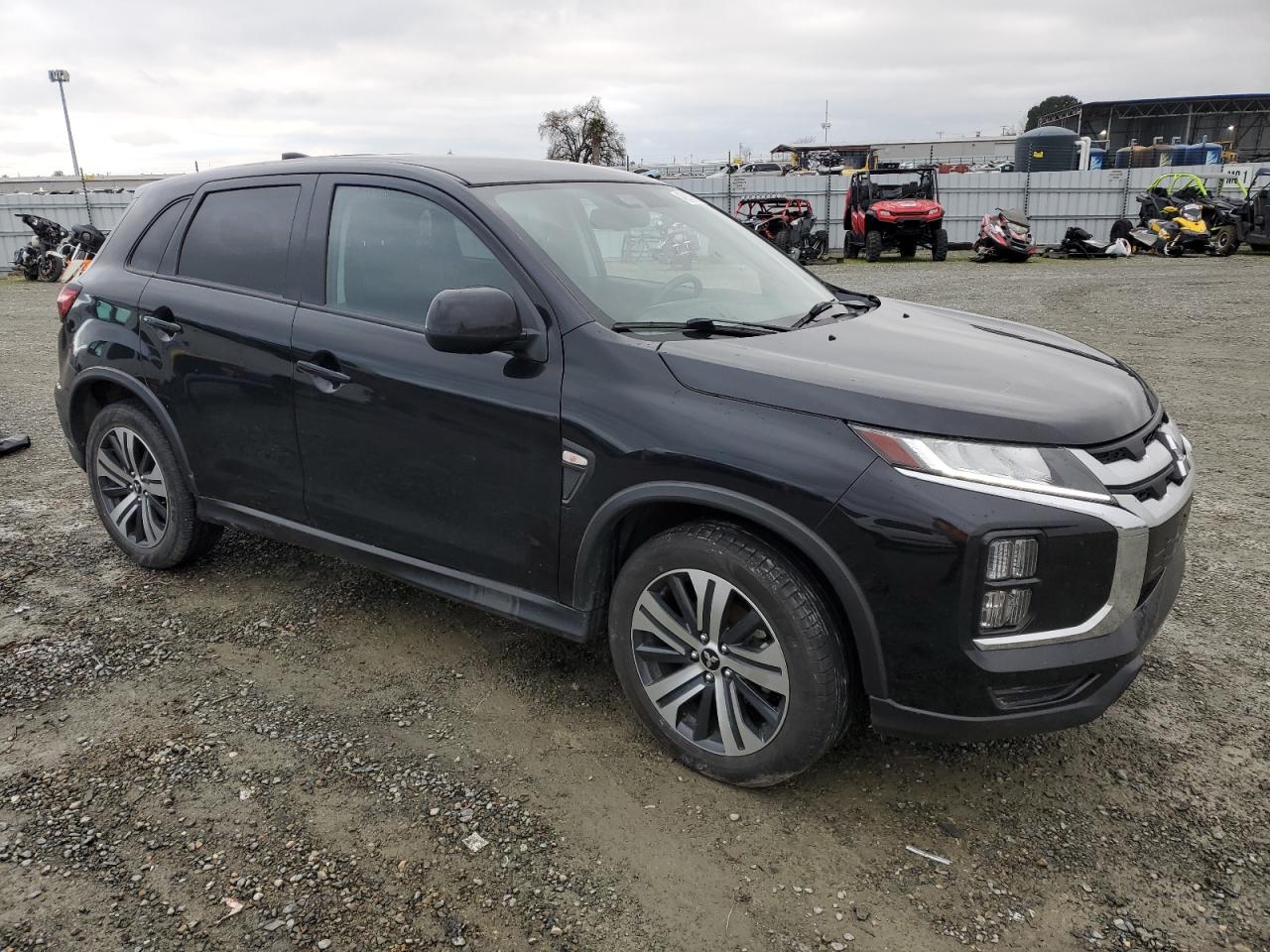 2021 Mitsubishi Outlander VIN JA4APUAU4MU014775 Copart auction photo, side / undercarriage damage thumbnail 4