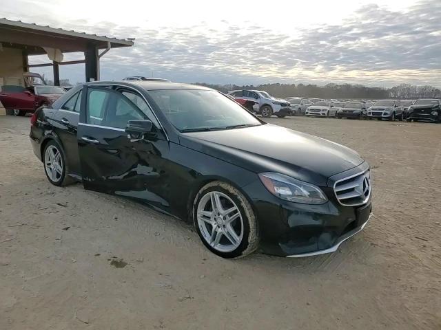 2014 Mercedes-Benz E-klasse VIN WDDHF8JB6EA820798 Copart auction photo, side damage thumbnail 13