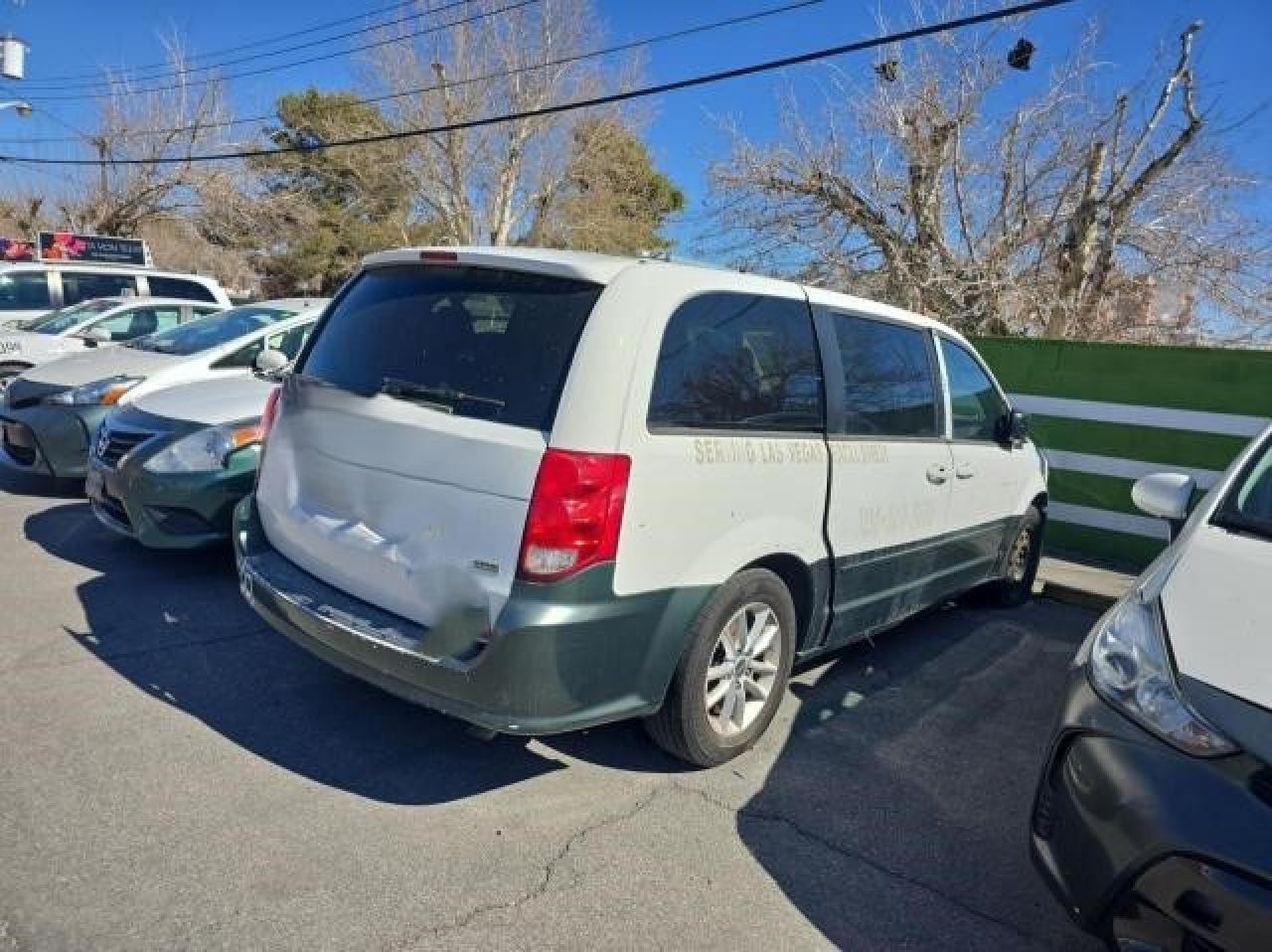 2014 Dodge Caravan VIN 2C4RDGBG8ER151308 Copart auction photo, front end / top/roof damage thumbnail 4