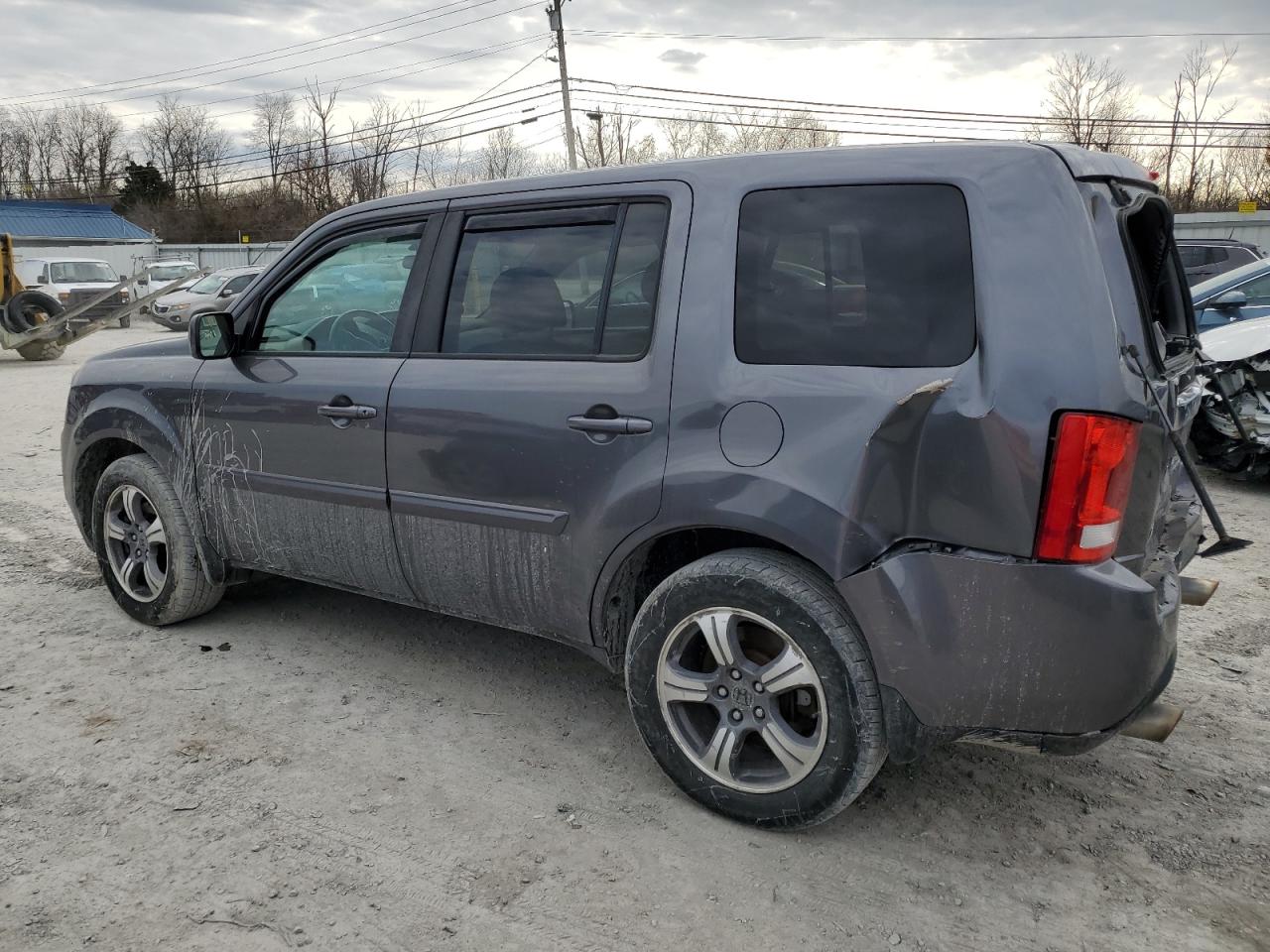 2015 Honda Pilot VIN 5FNYF4H35FB070403 Copart auction photo, rear end damage thumbnail 2