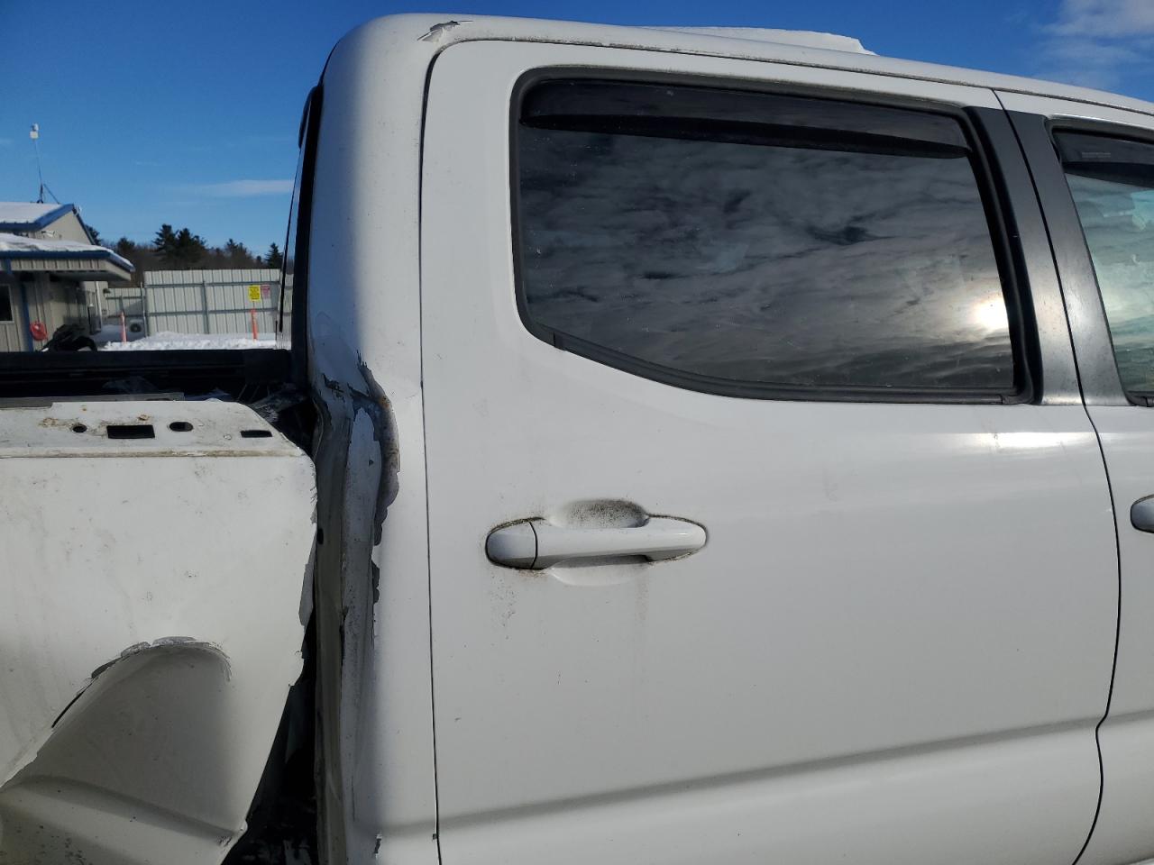 2019 Toyota Tacoma VIN 3TMDZ5BN5KM061888 Copart auction photo, rear end / frame damage damage thumbnail 11