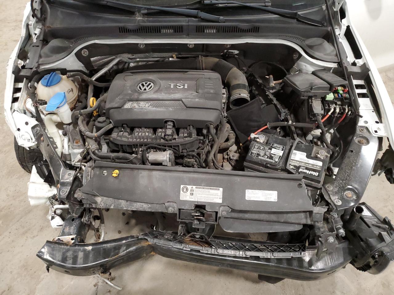 2015 Volkswagen Jetta VIN 3VWD17AJ7FM412336 Copart auction photo, front end / all over damage thumbnail 13