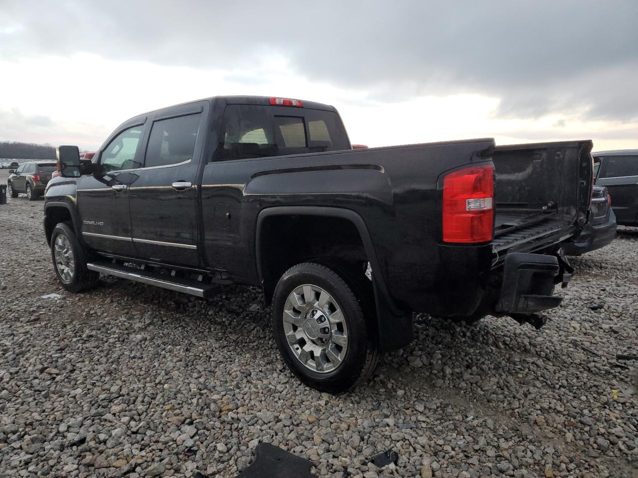 2017 GMC Sierra VIN 1GT12UEG2HF166363 Copart auction photo, rear end damage thumbnail 2