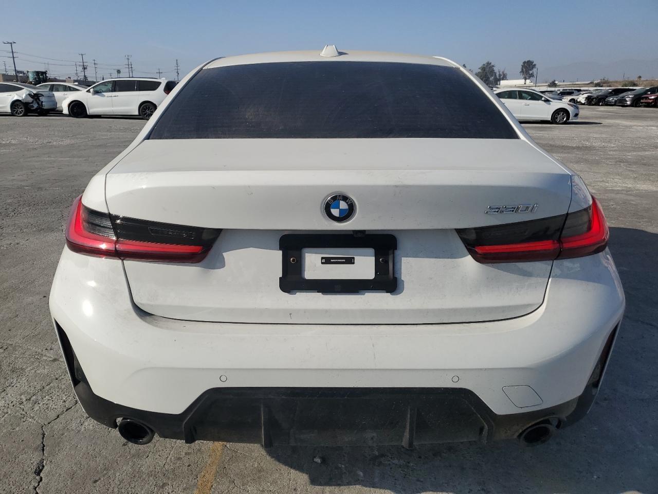 2024 BMW 3er VIN 3MW69FF07R8E63652 Copart auction photo, front end damage thumbnail 6