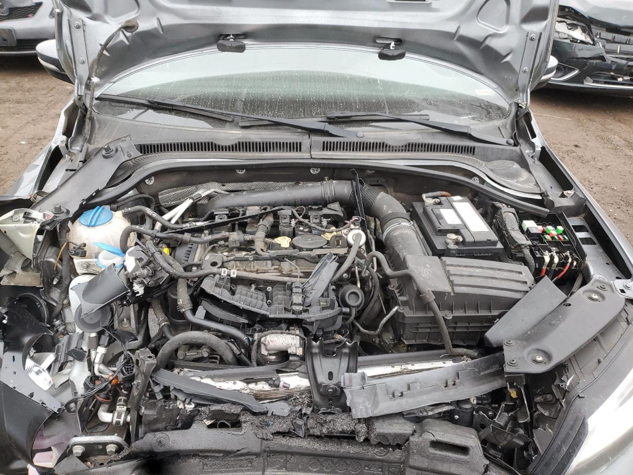 2014 Volkswagen Jetta VIN 3VWD07AJ5EM289119 Copart auction photo, front end damage thumbnail 11