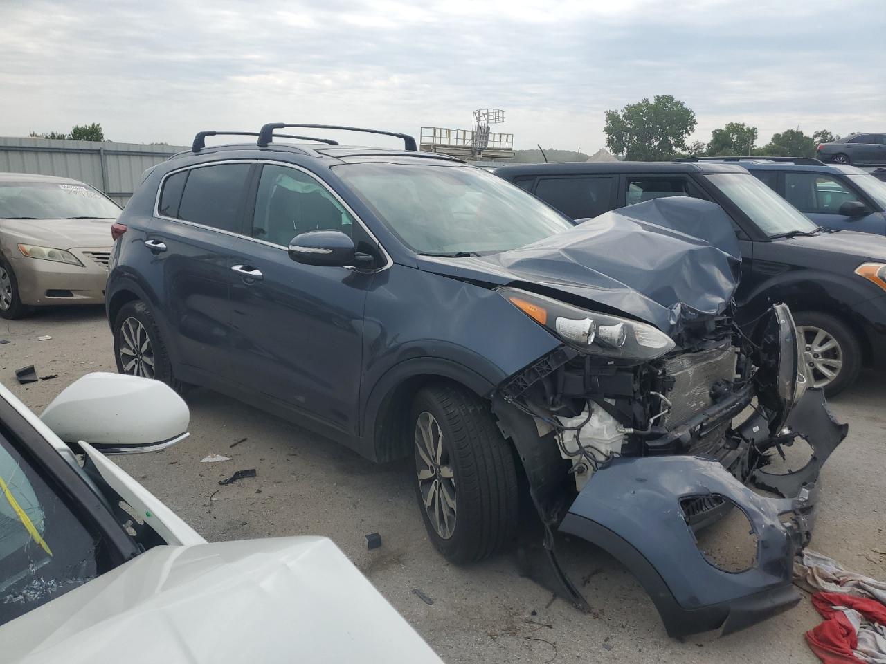 2017 KIA Sportage VIN KNDPN3AC9H7237647 Copart auction photo, front end damage thumbnail 4