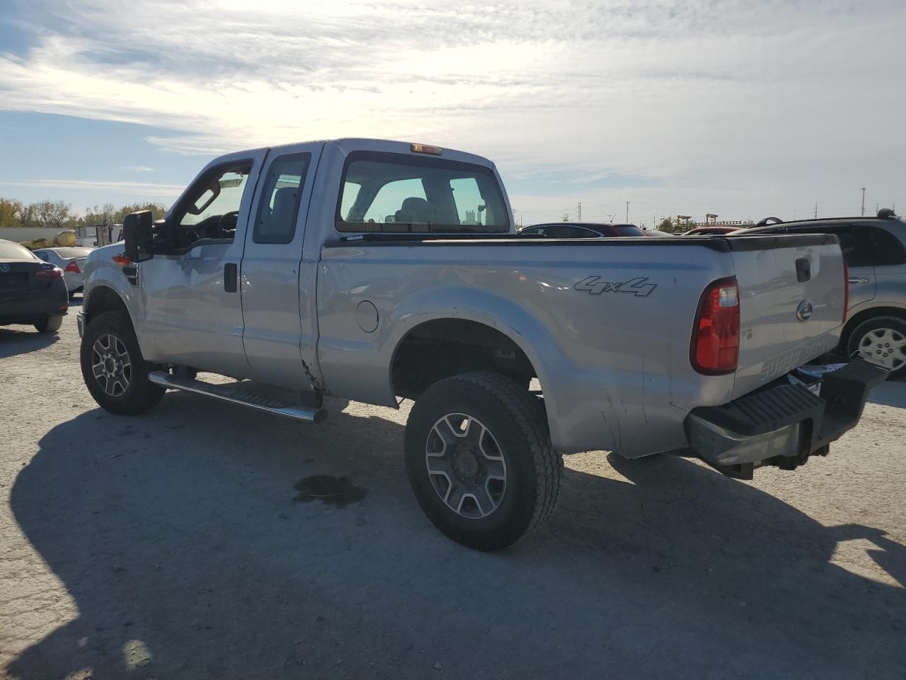 2008 Ford F350 VIN 1FTWX31518ED64699 Copart auction photo, all over / minor dent/scratches damage thumbnail 2