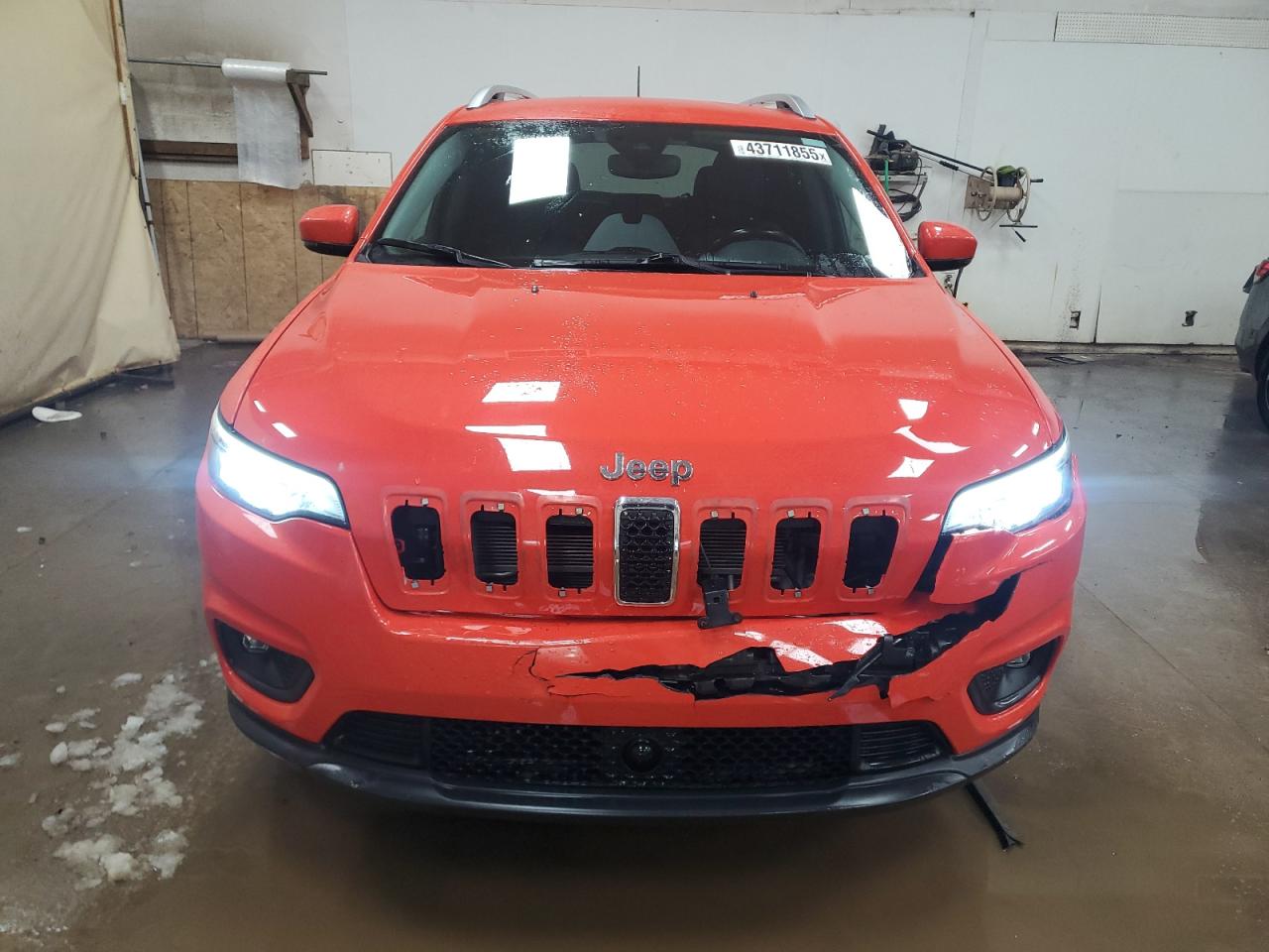 2021 Jeep Grand Cherokee VIN 1C4PJMLB8MD115461 Copart auction photo, front end / rear end damage thumbnail 5