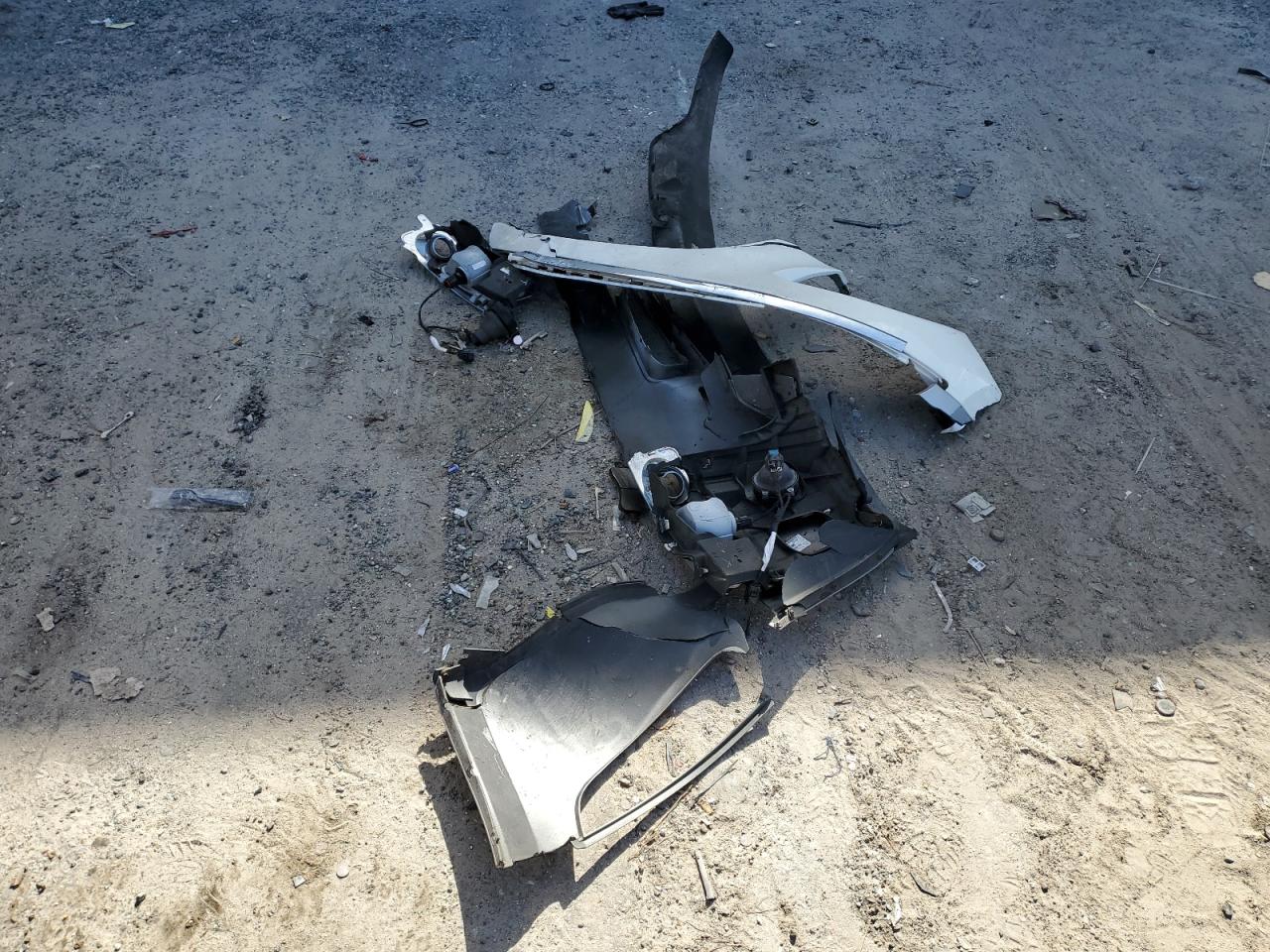 2012 Buick Enclave VIN 5GAKRCED2CJ301512 Copart auction photo, front end damage thumbnail 13