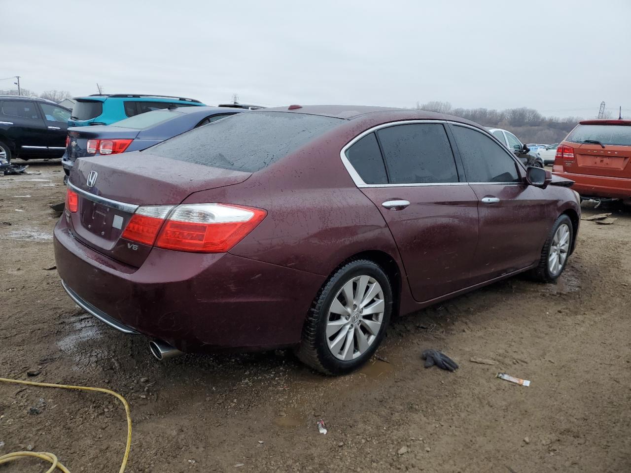 2013 Honda Accord VIN 1HGCR3F82DA047372 Copart auction photo, front end damage thumbnail 3