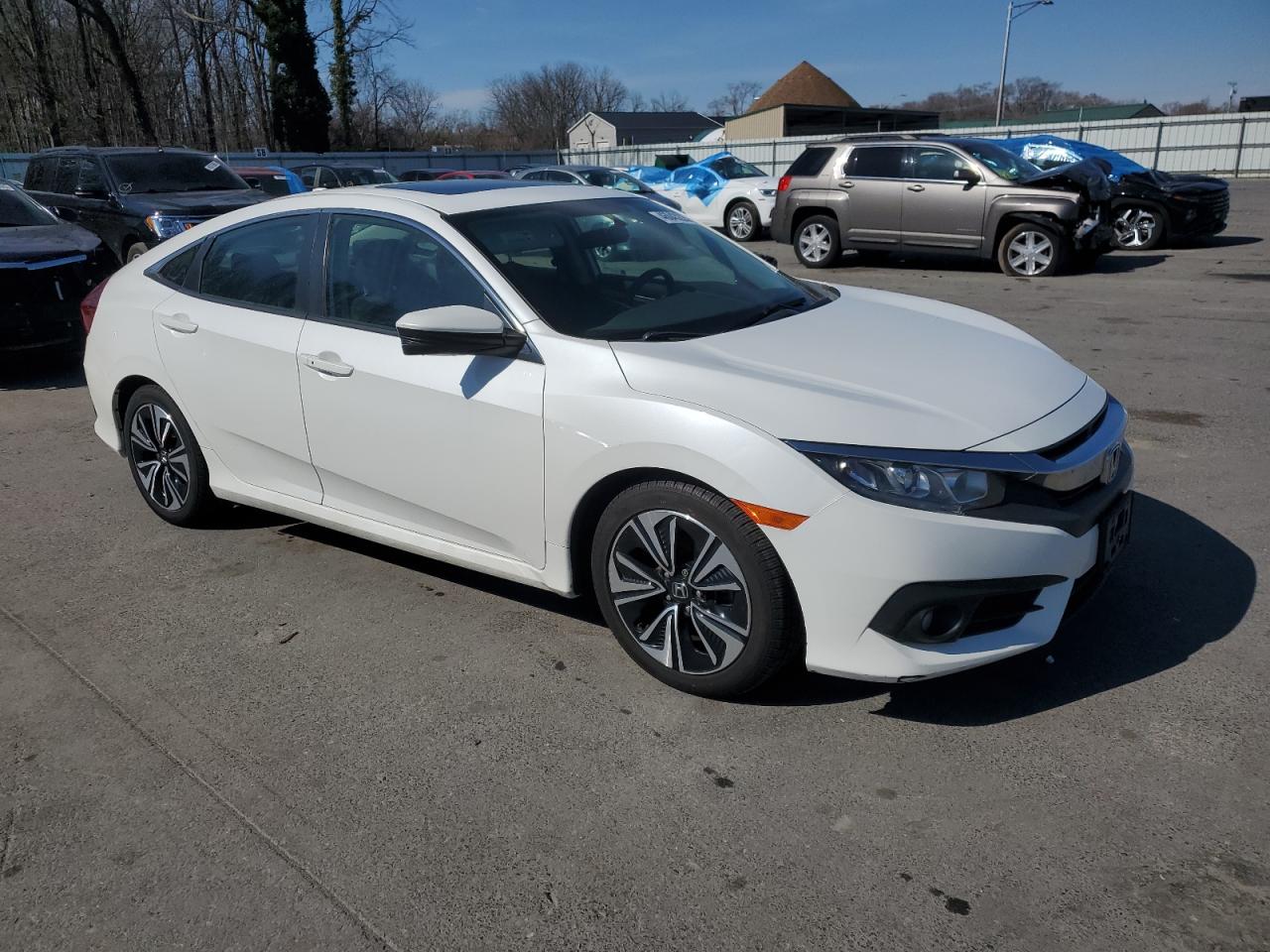 2017 Honda Civic VIN 2HGFC1F39HH655307 Copart auction photo, side / rear end damage thumbnail 4