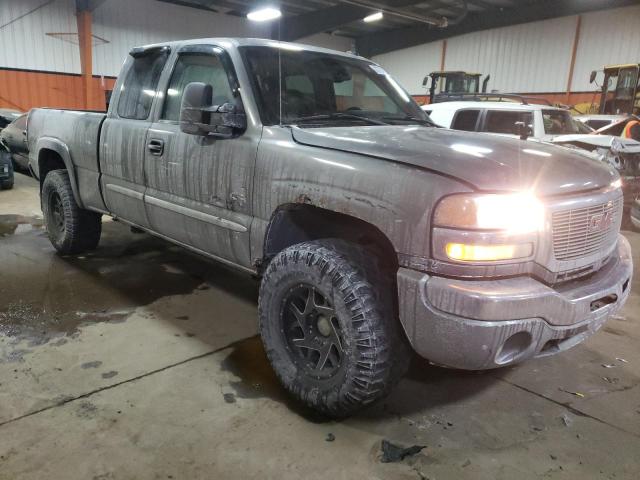 2006 GMC Sierra VIN 1GTHK29D86E164347 Copart auction photo, vandalism / mechanical damage thumbnail 4