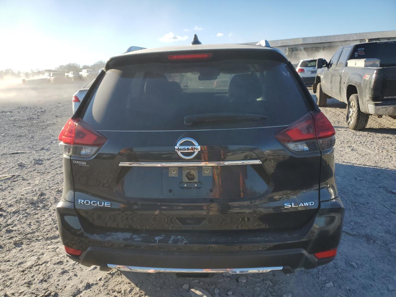 2017 Nissan Rogue VIN JN8AT2MV5HW250828 Copart auction photo, front end damage thumbnail 6