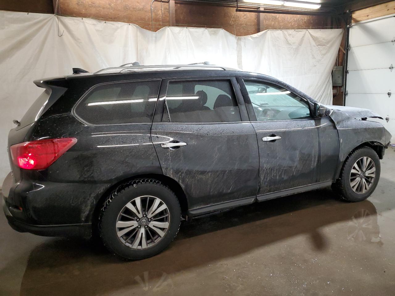 2019 Nissan Pathfinder VIN 5N1DR2MM6KC598169 Copart auction photo, front end damage thumbnail 3