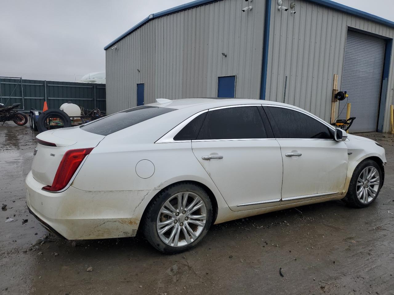 2018 Cadillac XTS VIN 2G61N5S37J9167668 Copart auction photo, front end / side damage thumbnail 3
