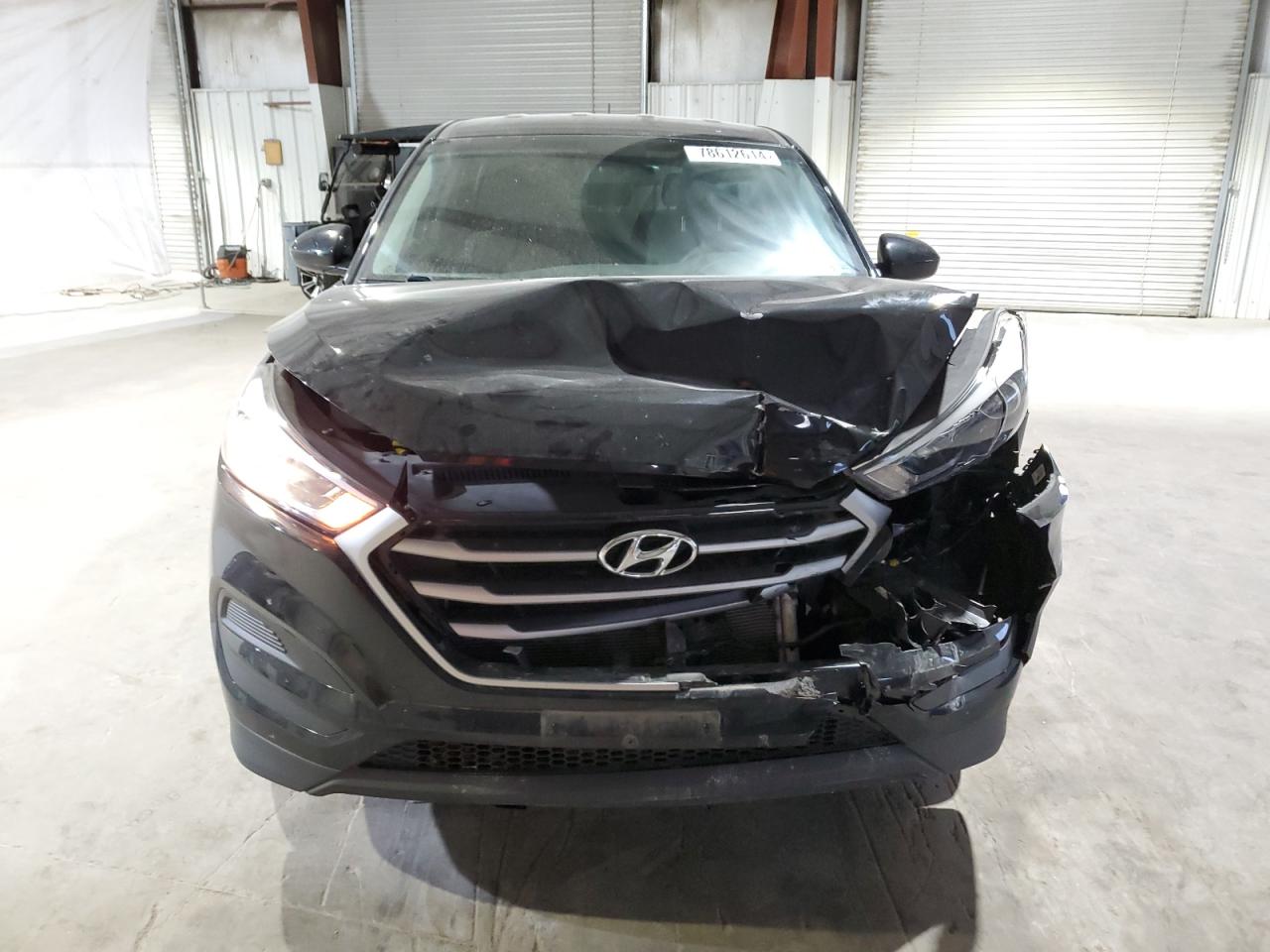 2018 Hyundai Tucson VIN KM8J2CA47JU799590 Copart auction photo, front end damage thumbnail 5