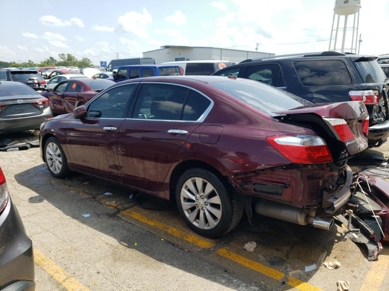 2015 Honda Accord VIN 1HGCR3F8XFA032590 Copart auction photo, rear end / side damage thumbnail 2