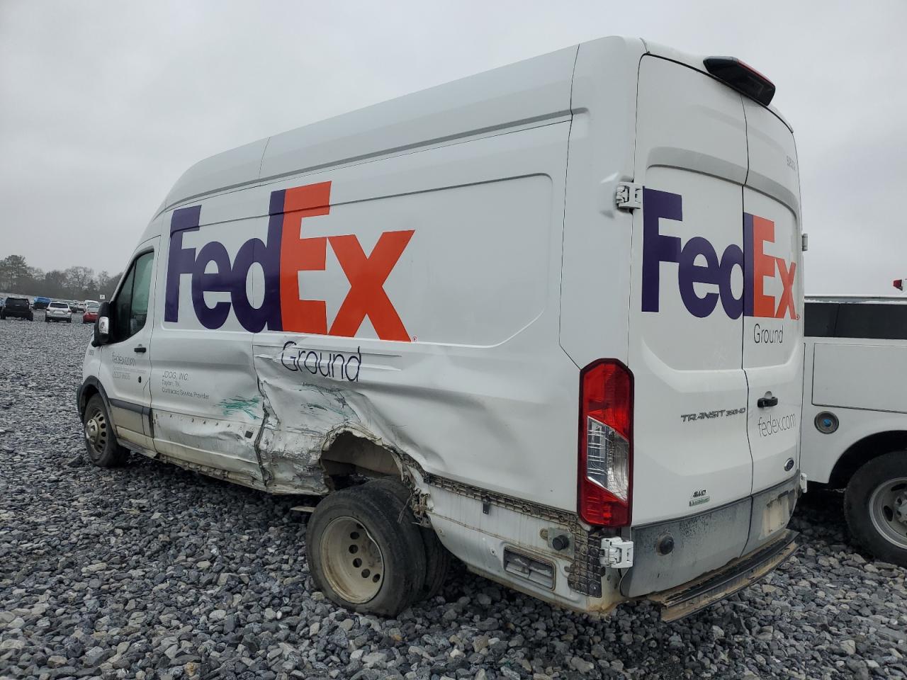 2022 Ford Transit VIN 1FTRU8UG7NKA78983 Copart auction photo, side / rear end damage thumbnail 2