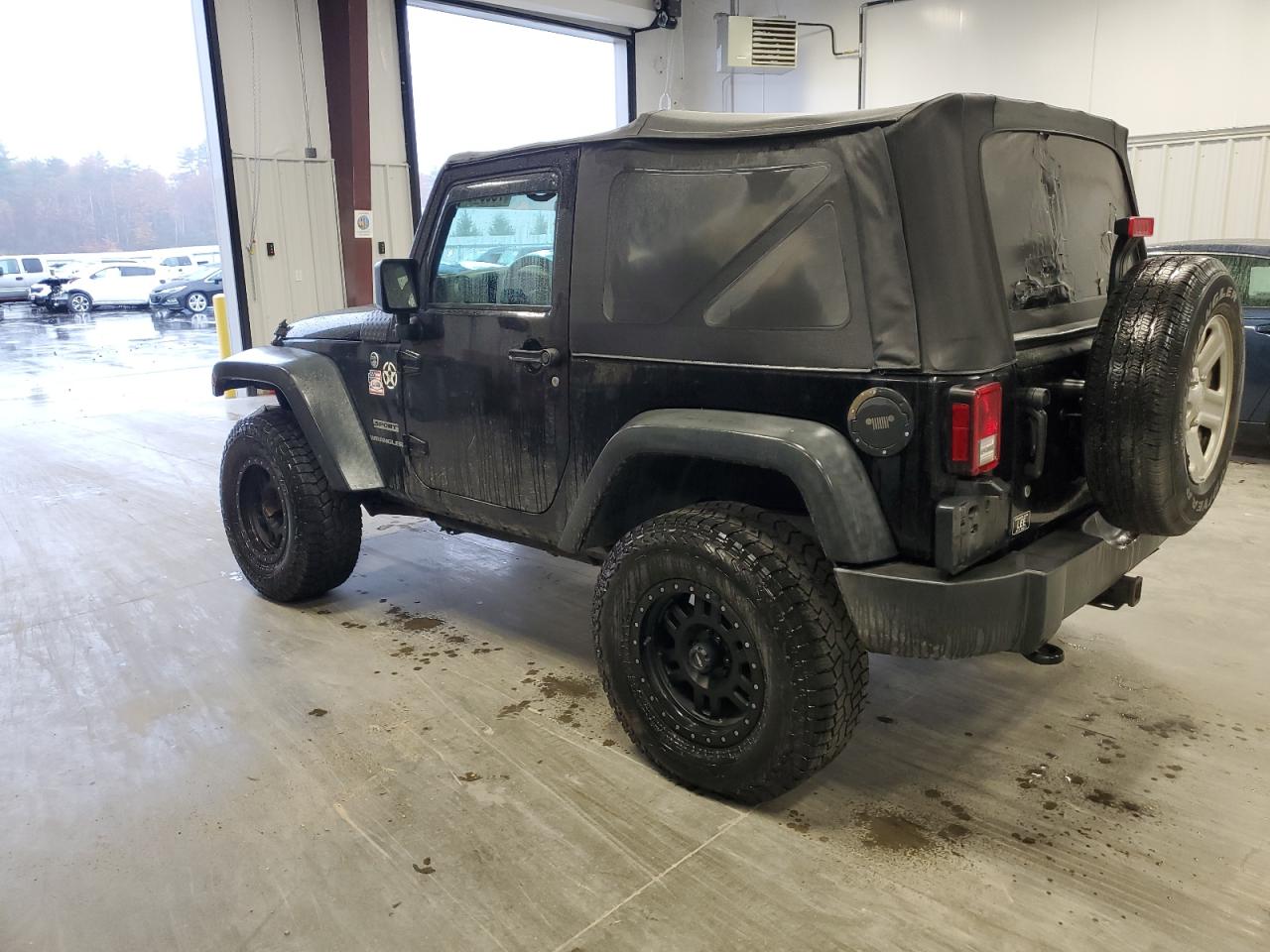 2016 Jeep Wrangler VIN 1C4AJWAG2GL136266 Copart auction photo, front end / side damage thumbnail 2