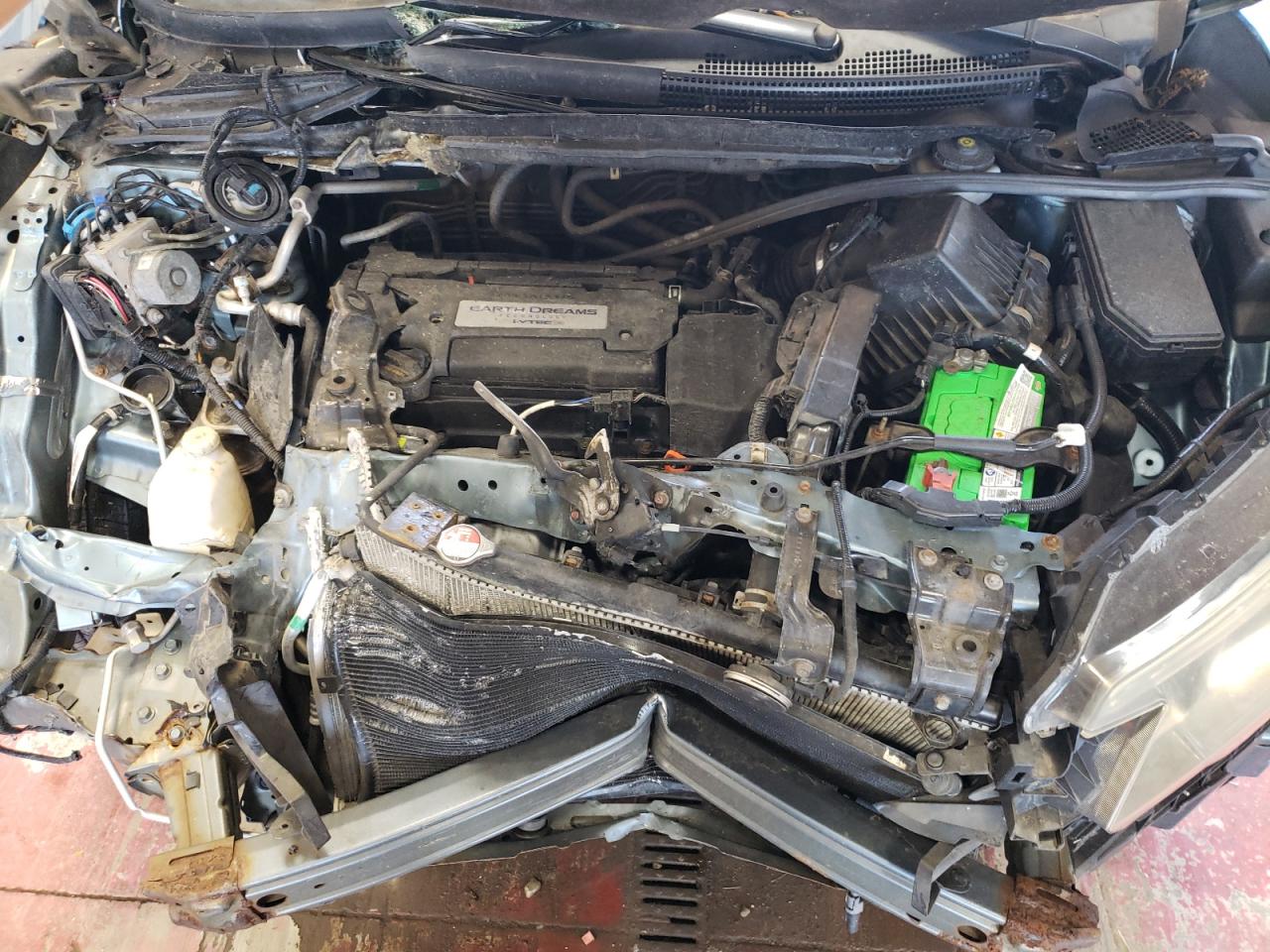 2015 Honda CR-V VIN 5J6RM4H71FL050038 Copart auction photo, front end / top/roof damage thumbnail 12