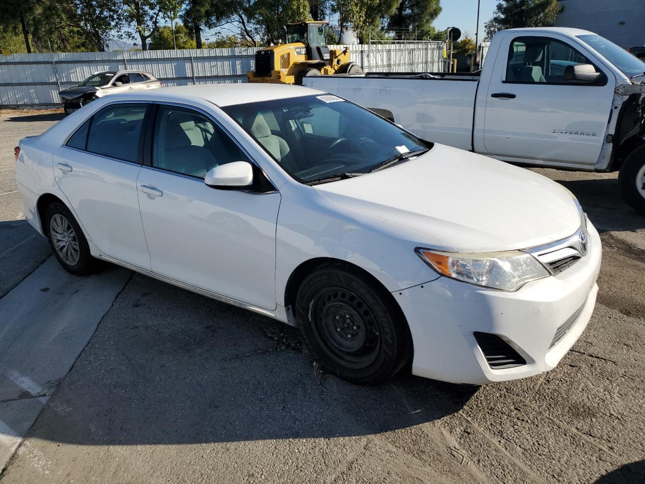 2014 Toyota Camry VIN 4T1BF1FK8EU405217 Copart auction photo, minor dent/scratches damage thumbnail 4