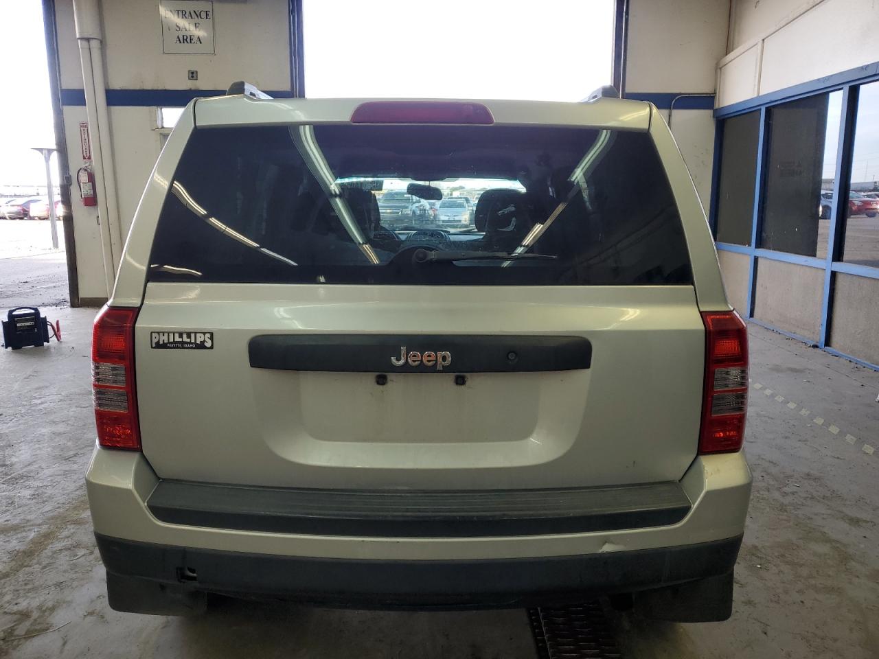 2014 Jeep Liberty (Patriot) VIN 1C4NJPBB9ED547830 Copart auction photo, side damage thumbnail 6