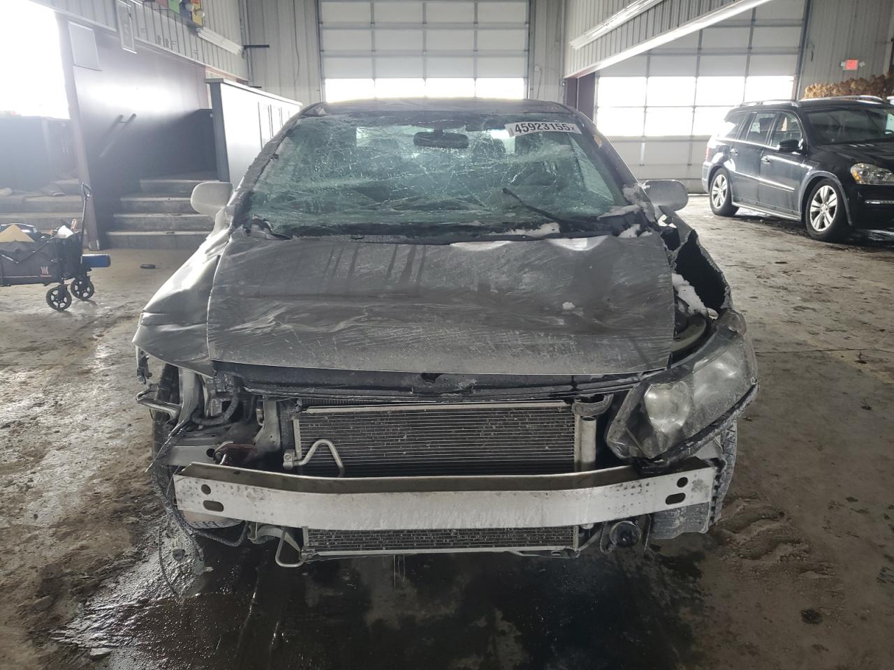2011 Honda Civic VIN 19XFA1F50BE043991 Copart auction photo, rollover damage thumbnail 5