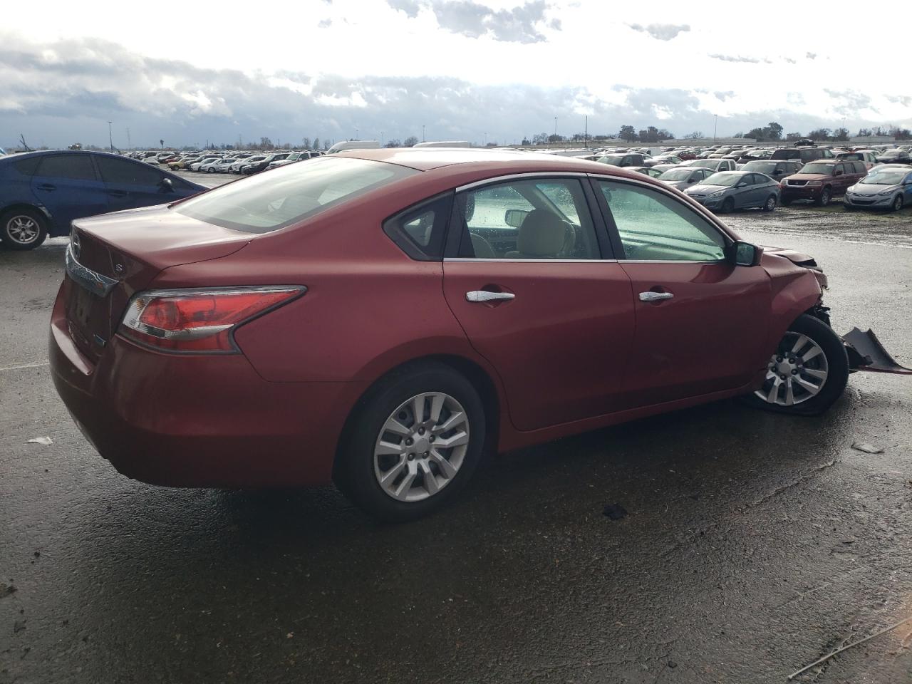 2014 Nissan Altima VIN 1N4AL3AP7EN217215 Copart auction photo, front end / undercarriage damage thumbnail 3